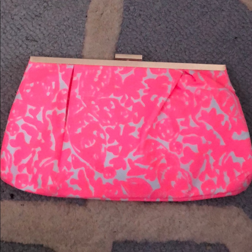 Lilly pulitzer clutch!